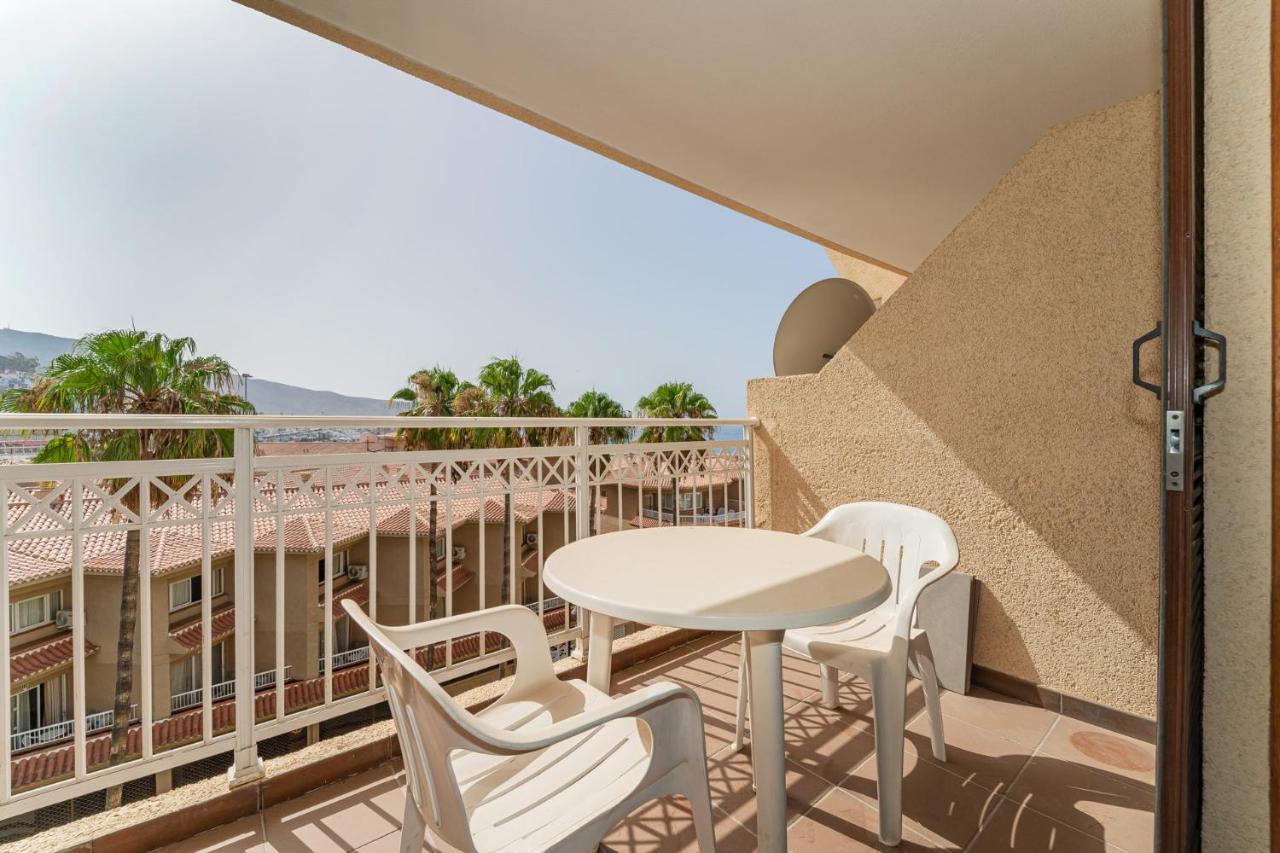 Private Apartments - Compostela Beach Arona  Bagian luar foto