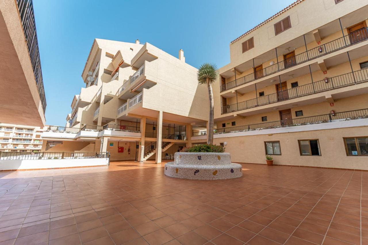 Private Apartments - Compostela Beach Arona  Bagian luar foto