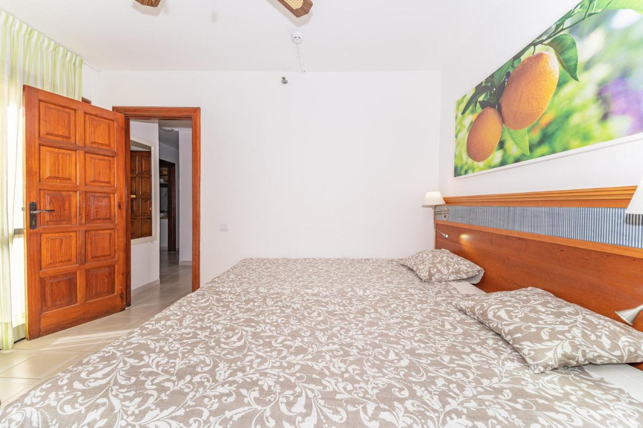 Private Apartments - Compostela Beach Arona  Bagian luar foto